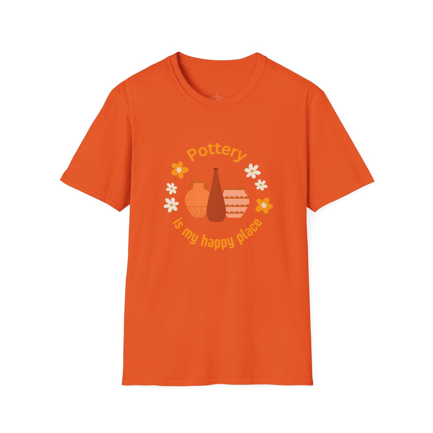 Pottery is my happy place - Unisex Softstyle T-Shirt