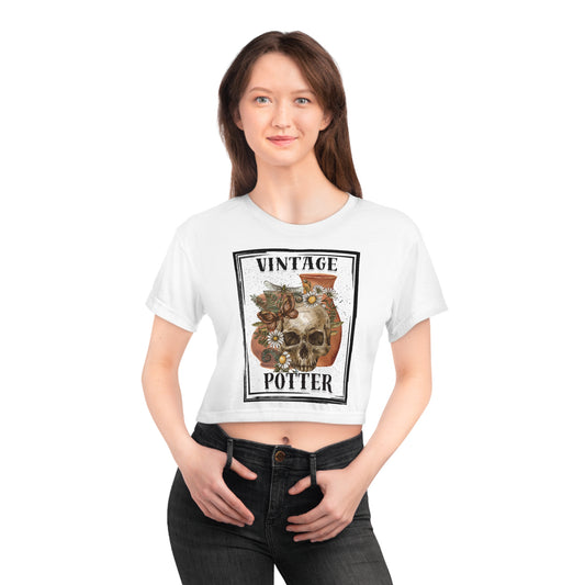 Vintage Pottery Crop Tee, Funny Crop Top, Pottery Lover Gift, Creative Fashion, Casual Wear, Art Student Style, Gift for Her